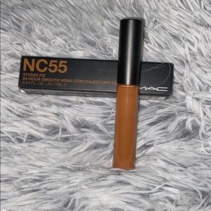 Mac cosmetics studio fix 24 hour concealer